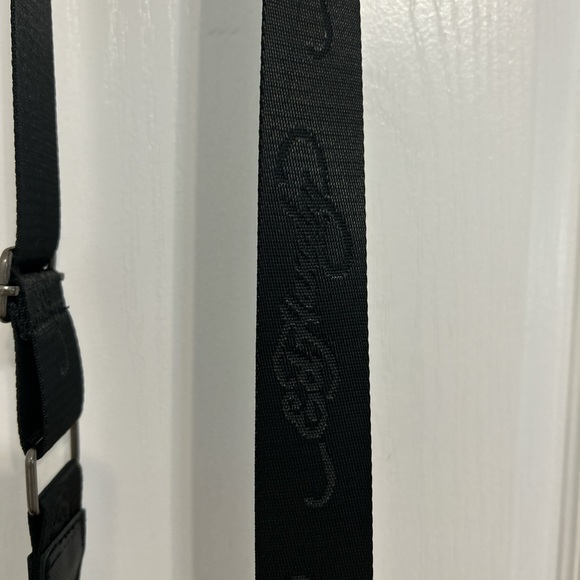 Ed hardy wallet/Bag - Picture 3 of 4